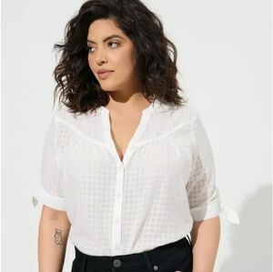 Torrid White Window Pane Button Front Tie Sleeve Top Size 0X